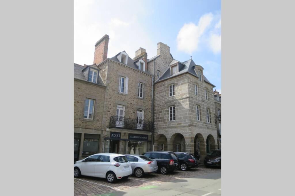 Dinan Chateau - Parking Inclus Εξωτερικό φωτογραφία