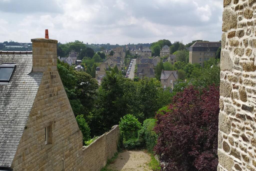 Dinan Chateau - Parking Inclus Εξωτερικό φωτογραφία